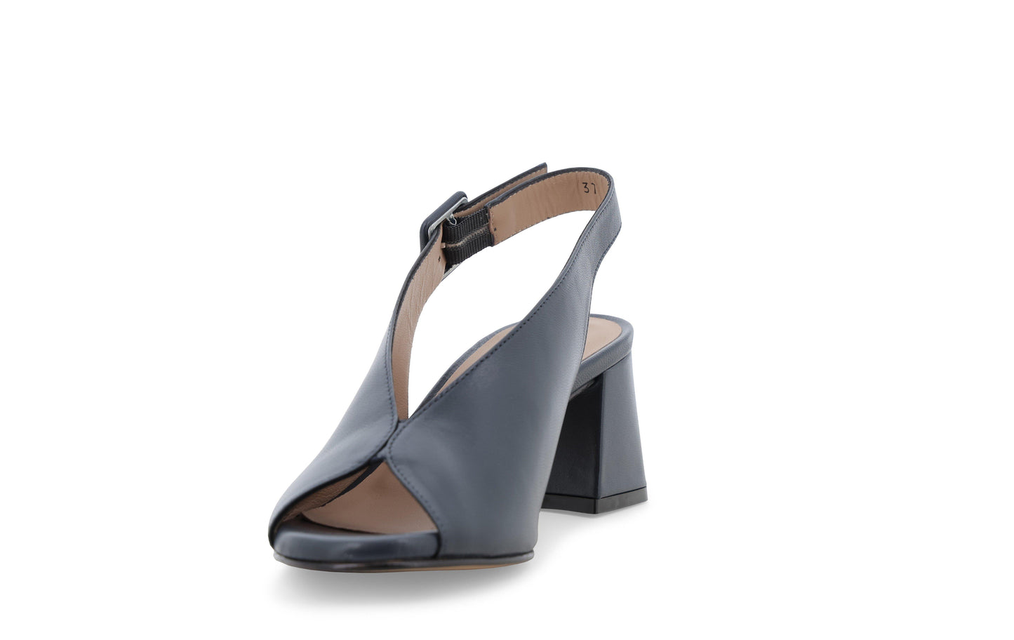gid://shopify/Product/15685773230412_3