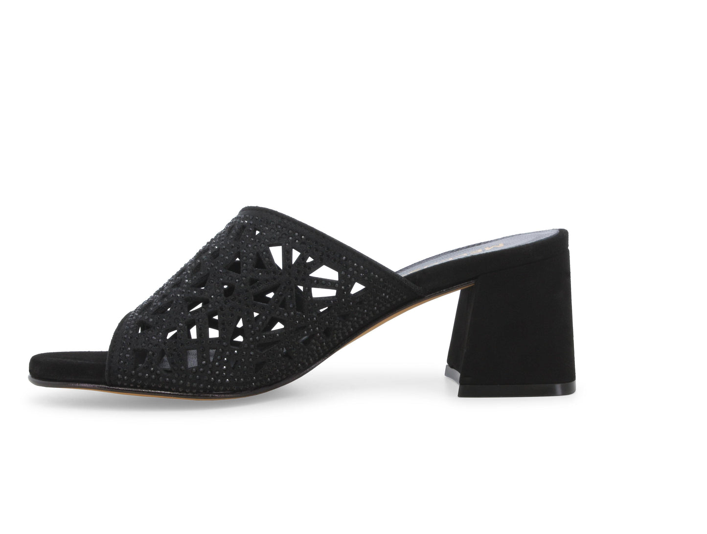 gid://shopify/Product/15686347718988_4