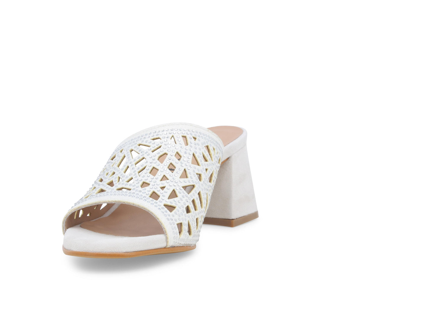 gid://shopify/Product/15686353846604_3