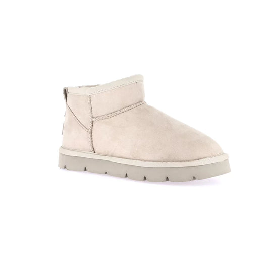 gid://shopify/Product/15712130236748_57339482931532