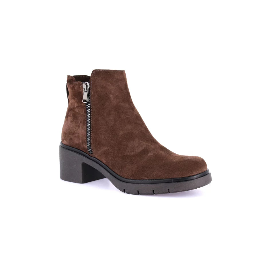 gid://shopify/Product/15712131580236_57339500134732