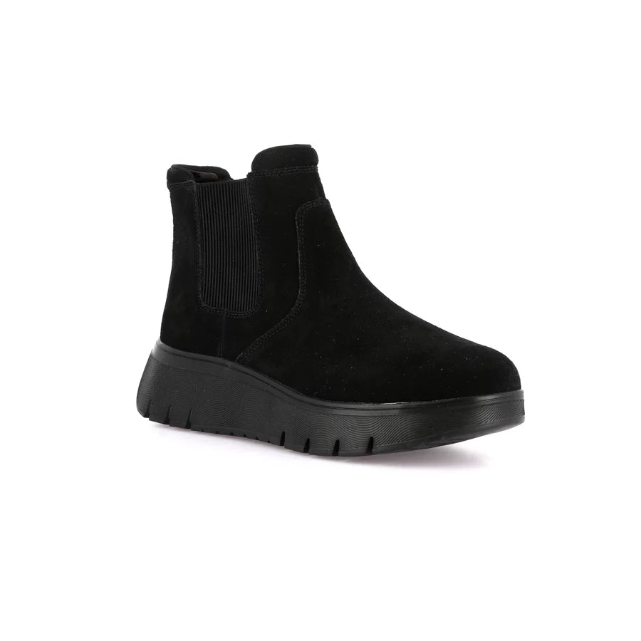 gid://shopify/Product/15712131940684_1