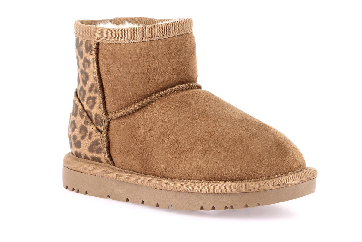 gid://shopify/Product/16232047444300_59550377902412