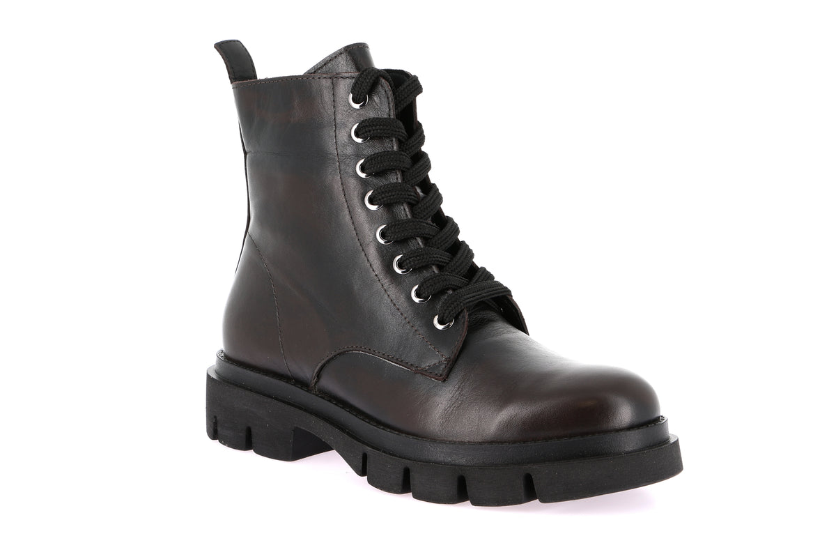 gid://shopify/Product/16228306714956_1