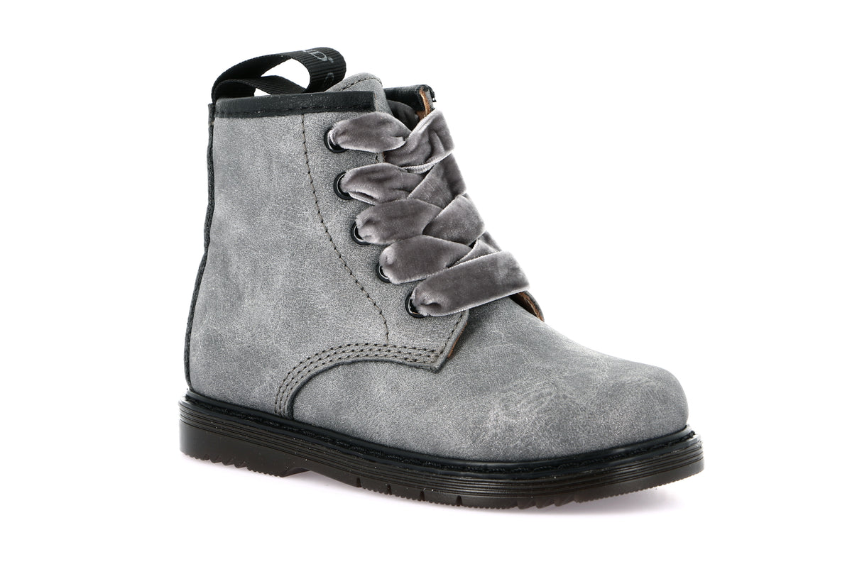 gid://shopify/Product/16145736401228_58966898770252