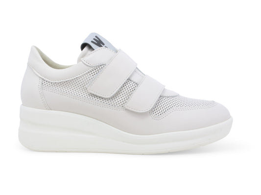 gid://shopify/Product/15685809865036_1
