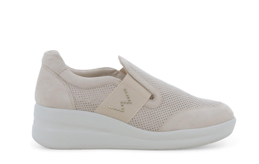 gid://shopify/Product/15685812715852_1