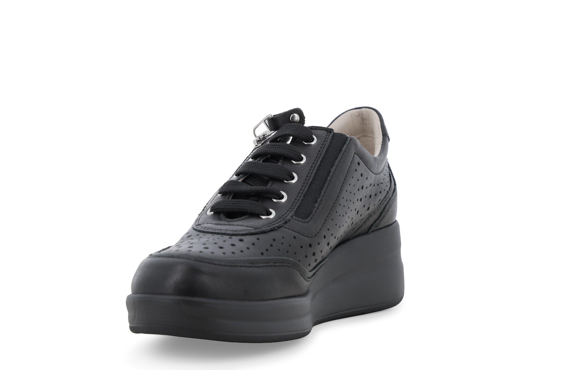 gid://shopify/Product/15685823299916_3