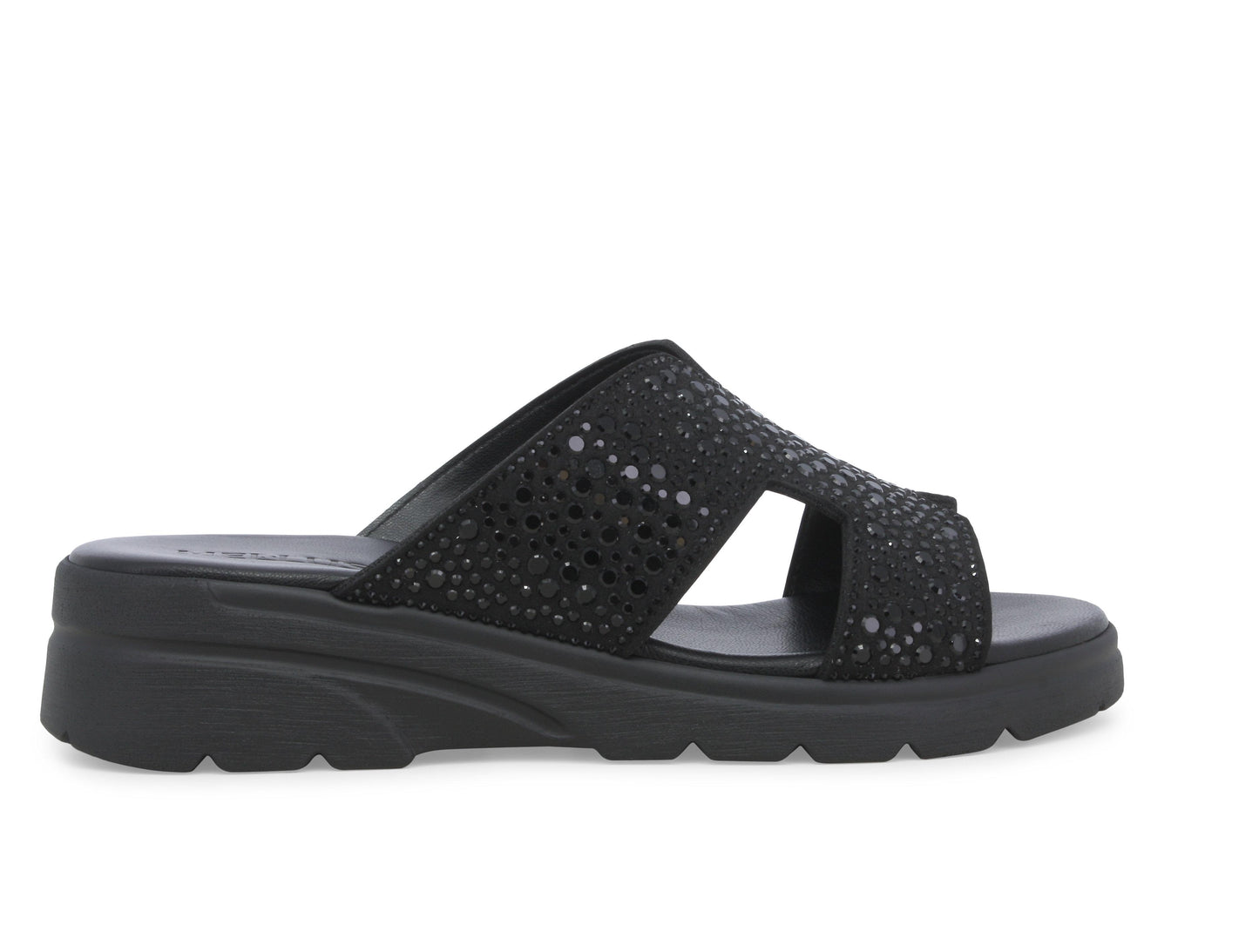 gid://shopify/Product/15761149428044_1