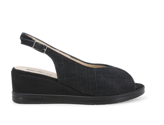 gid://shopify/Product/15761152606540_1