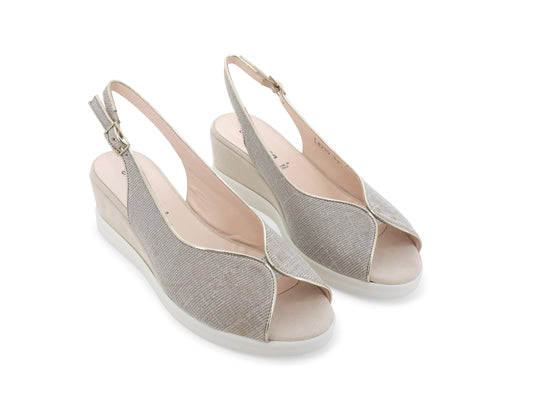 gid://shopify/Product/15761154638156_1