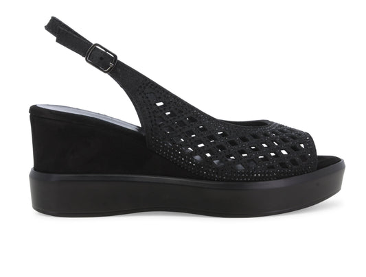 gid://shopify/Product/15761184063820_1