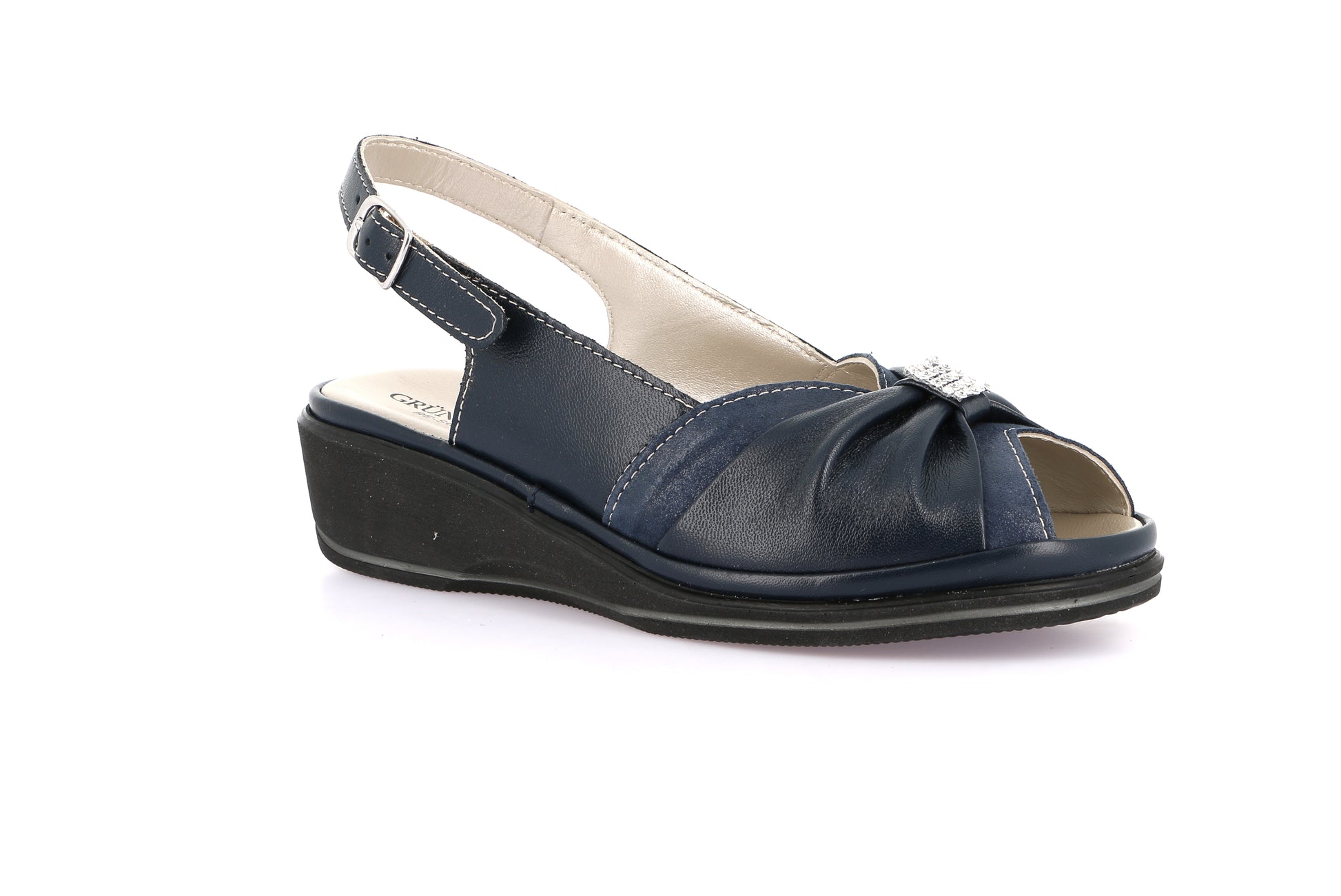 gid://shopify/Product/15712779174220_57719710941516