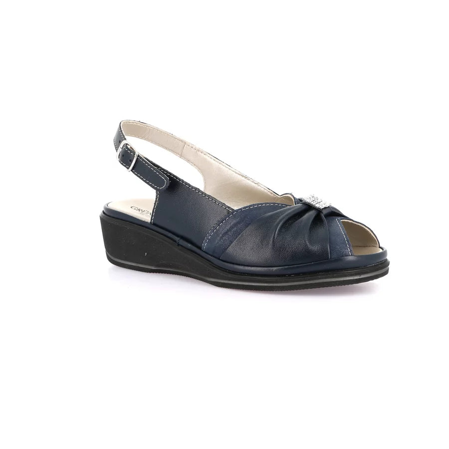 gid://shopify/Product/15712779174220_57341235790156