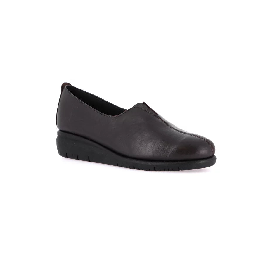 gid://shopify/Product/15796567146828_57716334723404