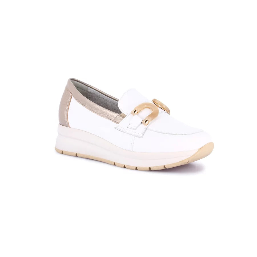 gid://shopify/Product/15713011892556_57342282432844