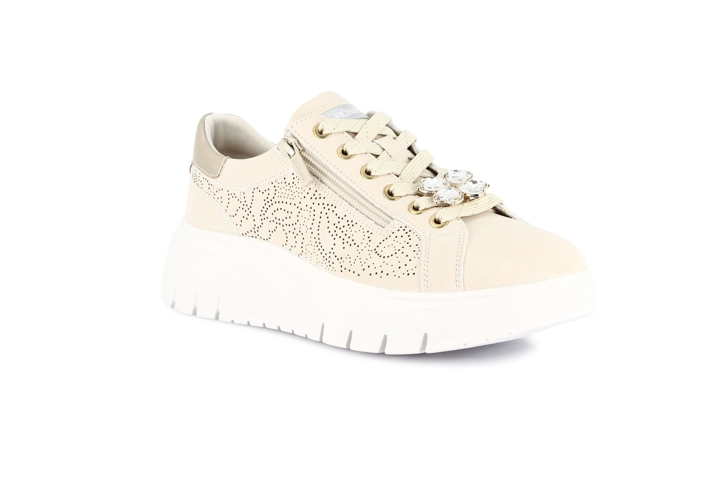 gid://shopify/Product/15754958668108_57521082368332