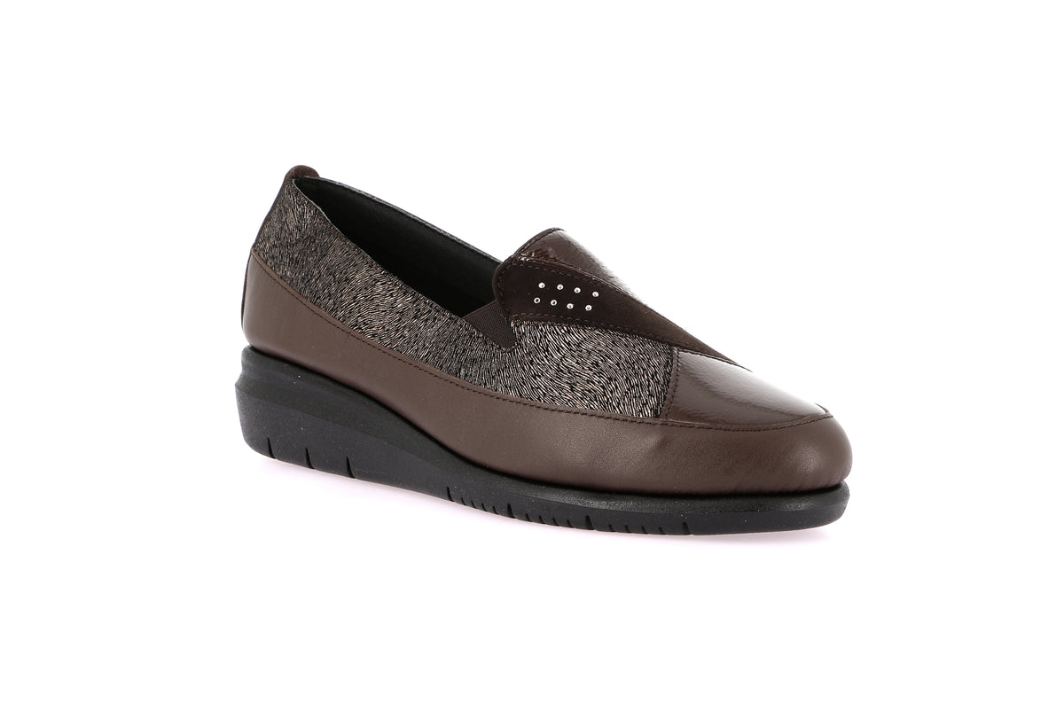 gid://shopify/Product/16106571530572_58821592219980