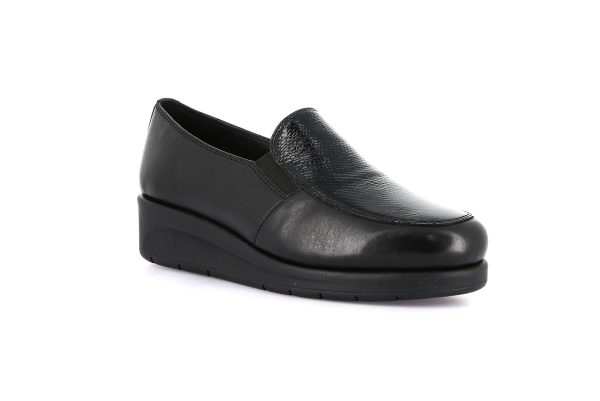 gid://shopify/Product/16106952294732_58822253936972