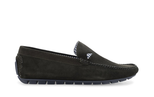 gid://shopify/Product/15685889753420_1