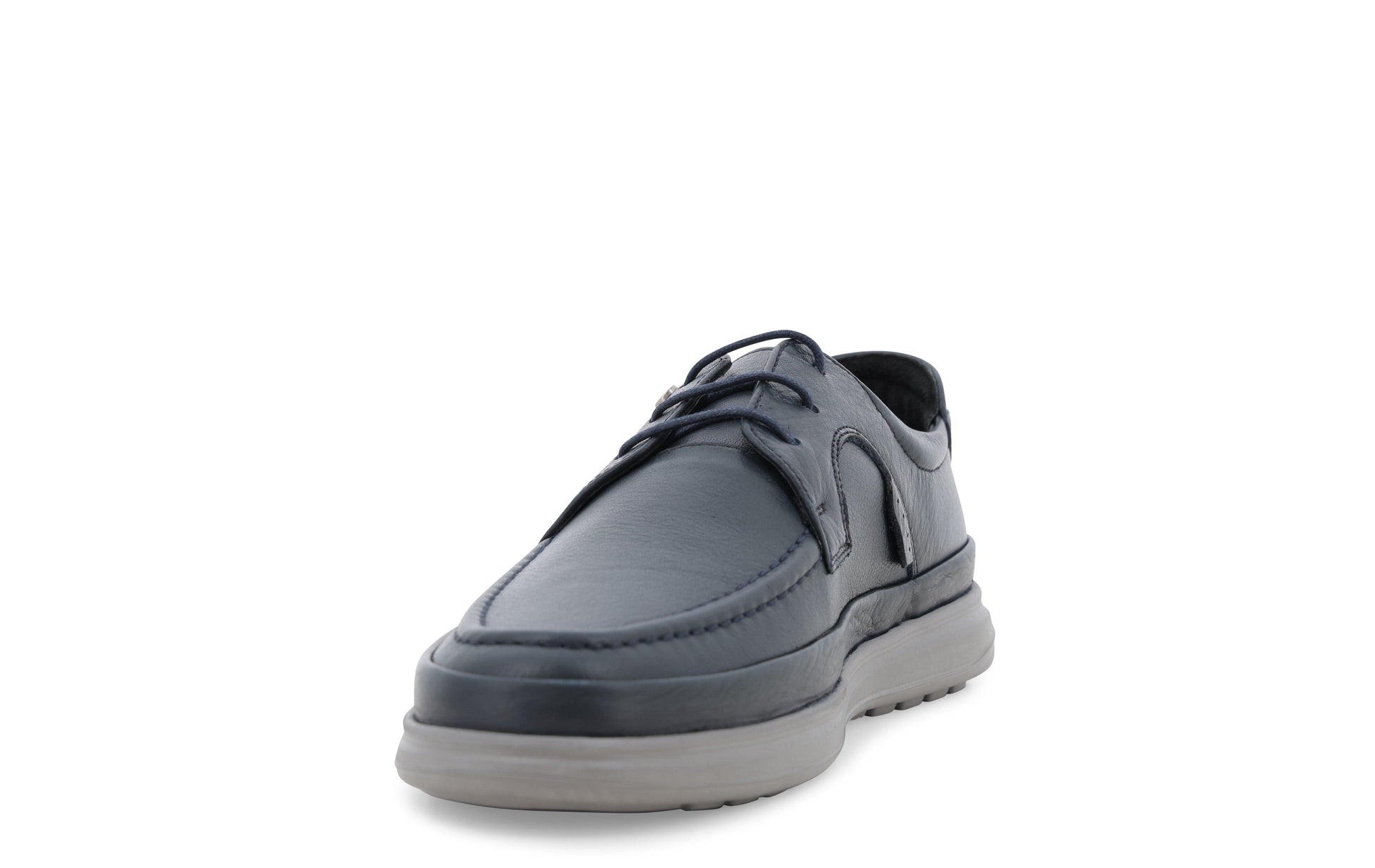 gid://shopify/Product/15685918818636_3