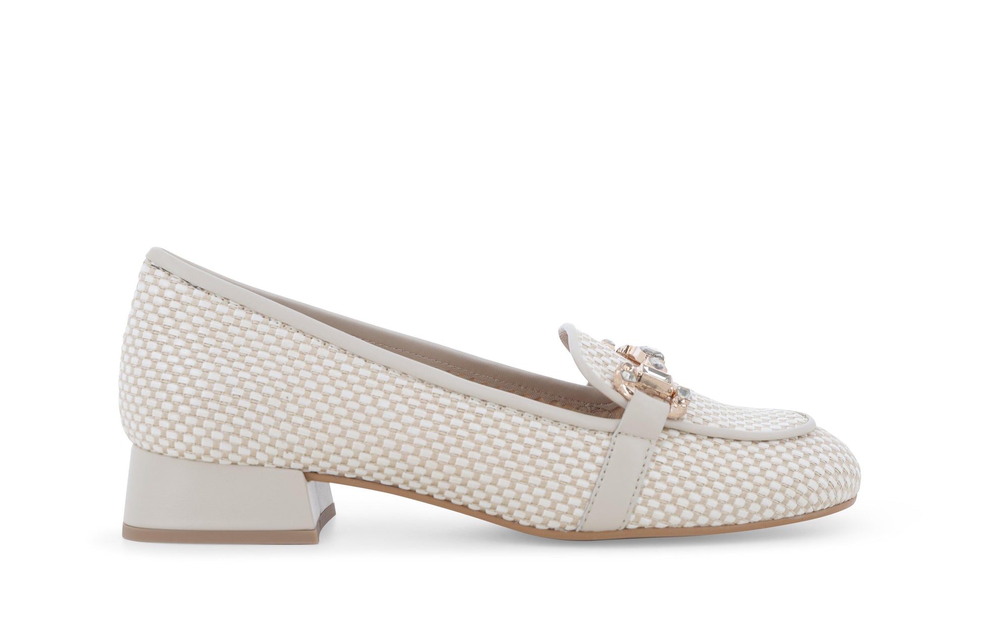gid://shopify/Product/15686385467724_1