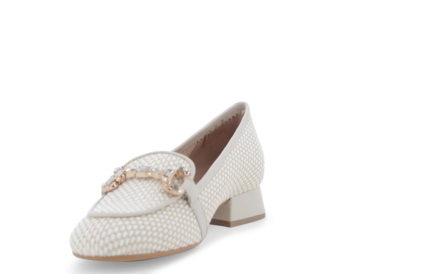 gid://shopify/Product/15686385467724_3