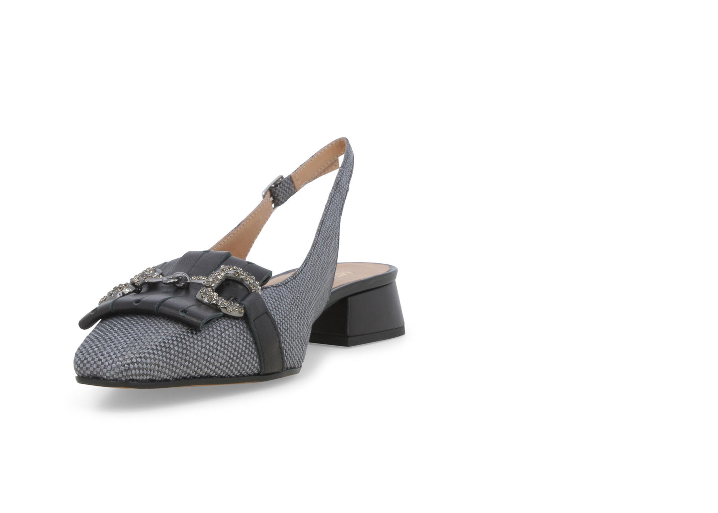 gid://shopify/Product/15686021185868_3