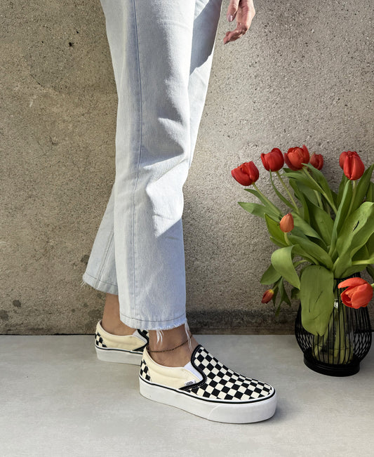 gid://shopify/Product/15740198355276_2