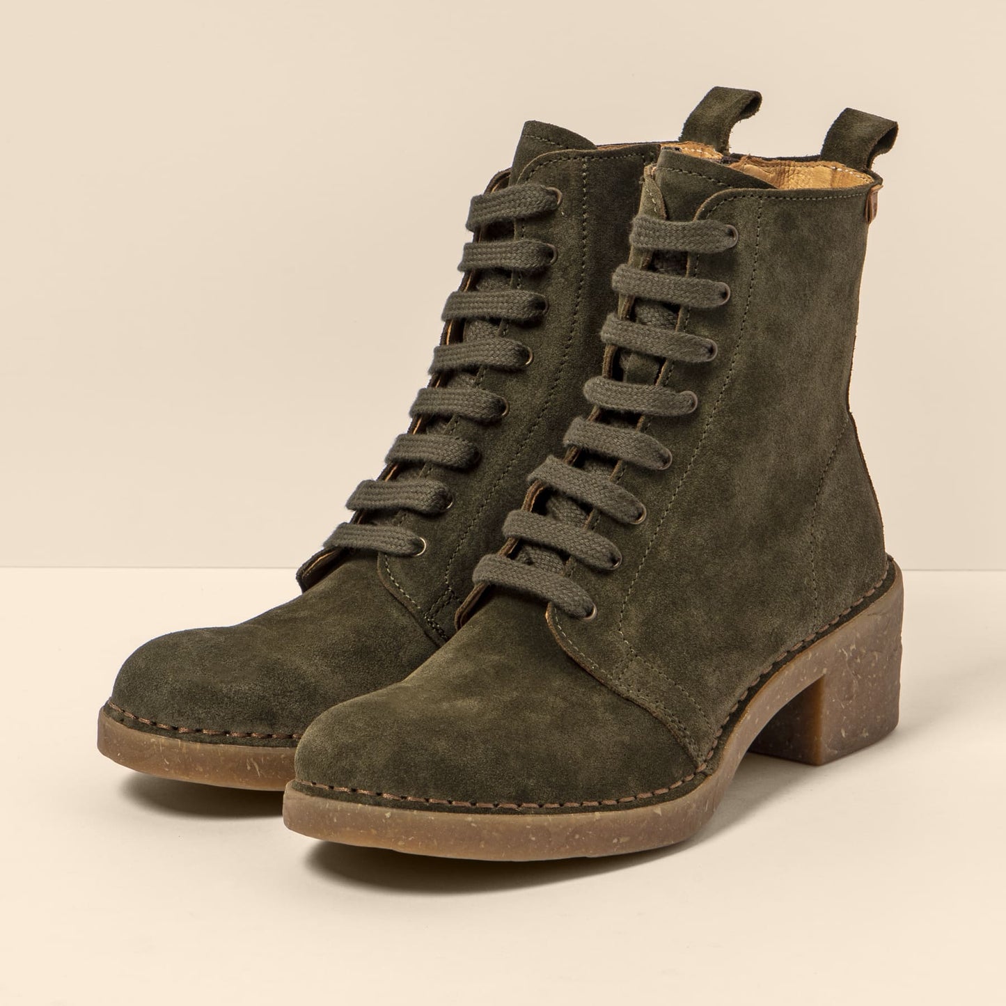 gid://shopify/Product/15700042613068_5