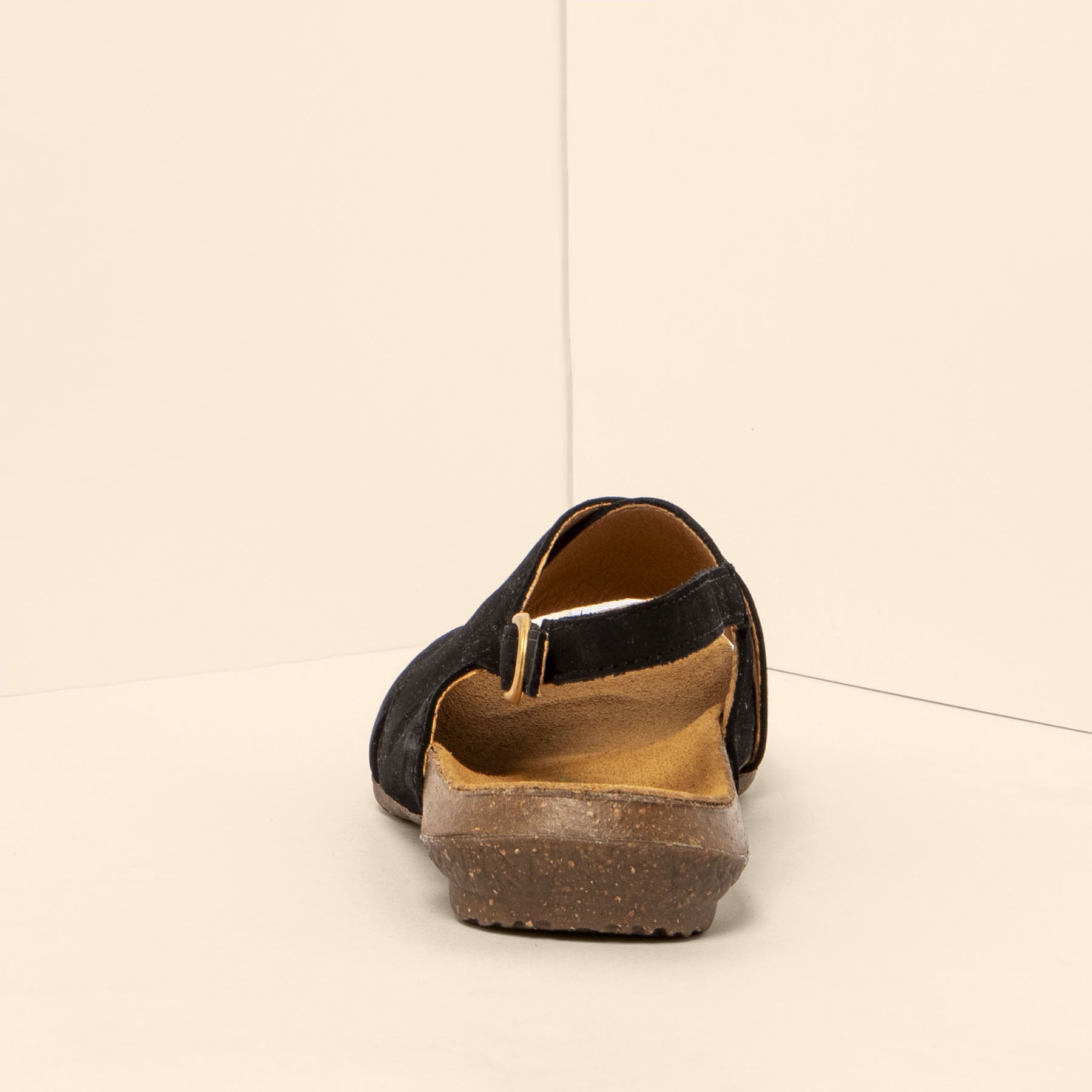 gid://shopify/Product/15700372029772_5