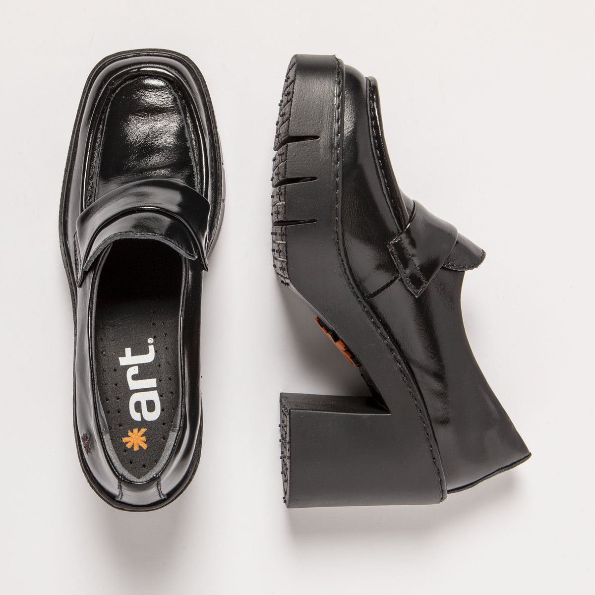 gid://shopify/Product/16171745935692_7