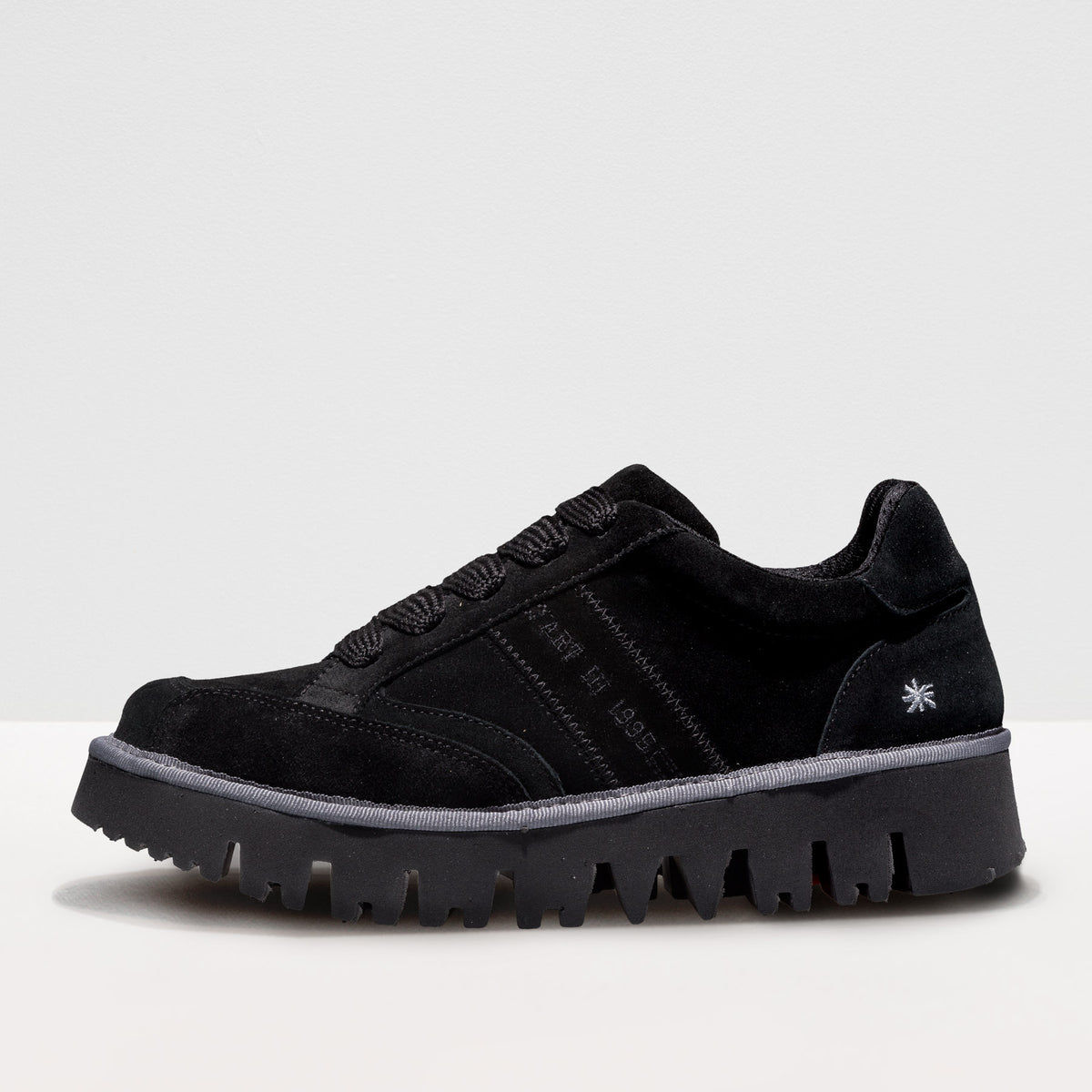 gid://shopify/Product/16171532910924_1