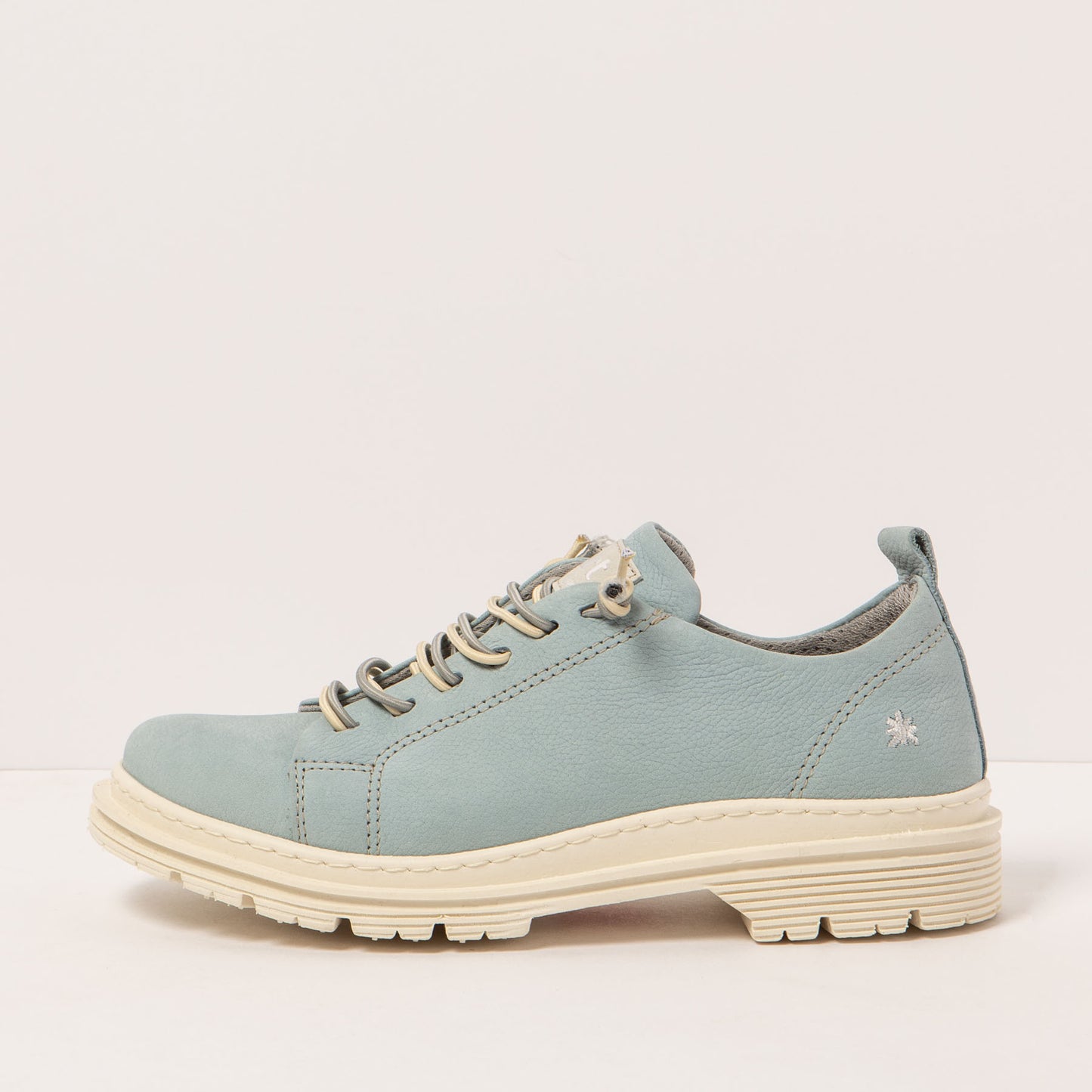 gid://shopify/Product/15693374226764_1