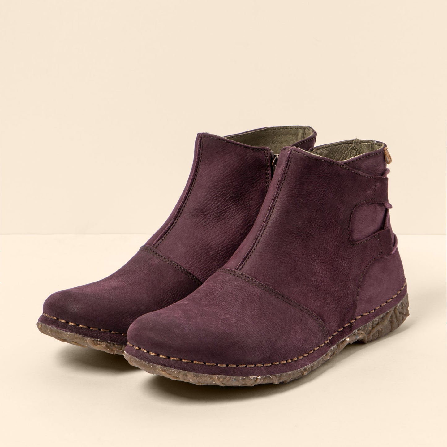 gid://shopify/Product/15700275986764_5