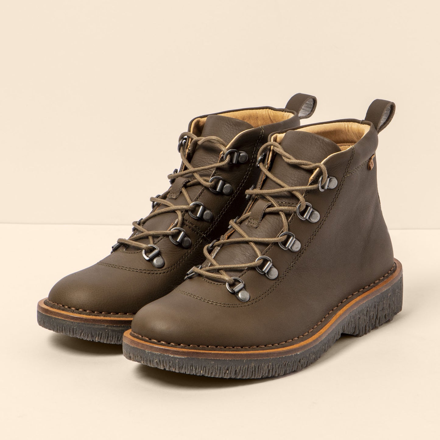 gid://shopify/Product/15700014432588_5