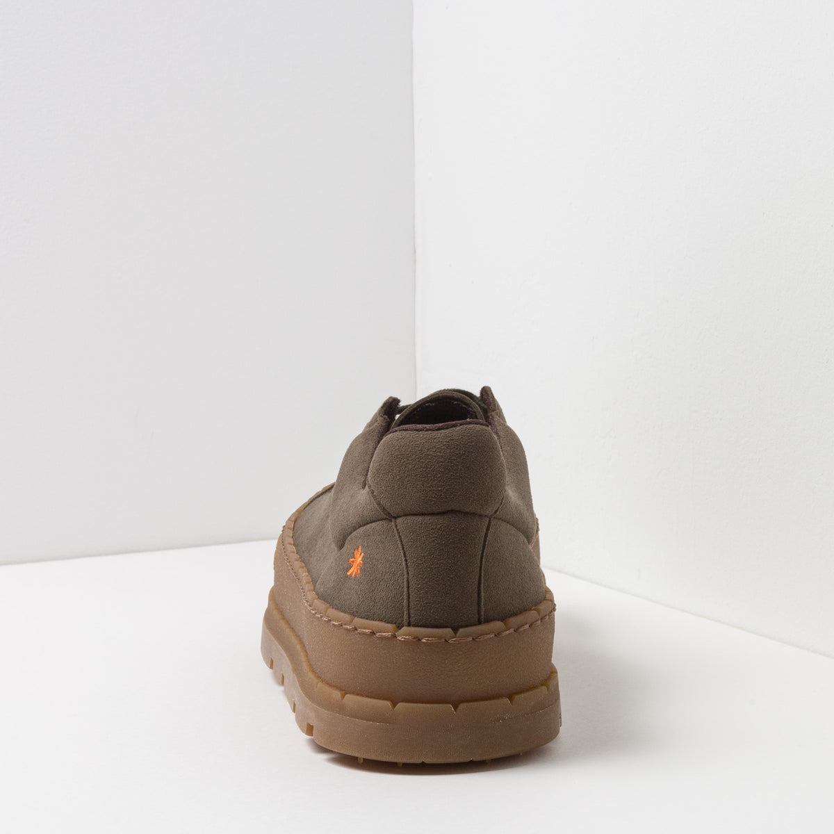 gid://shopify/Product/16171437818188_5