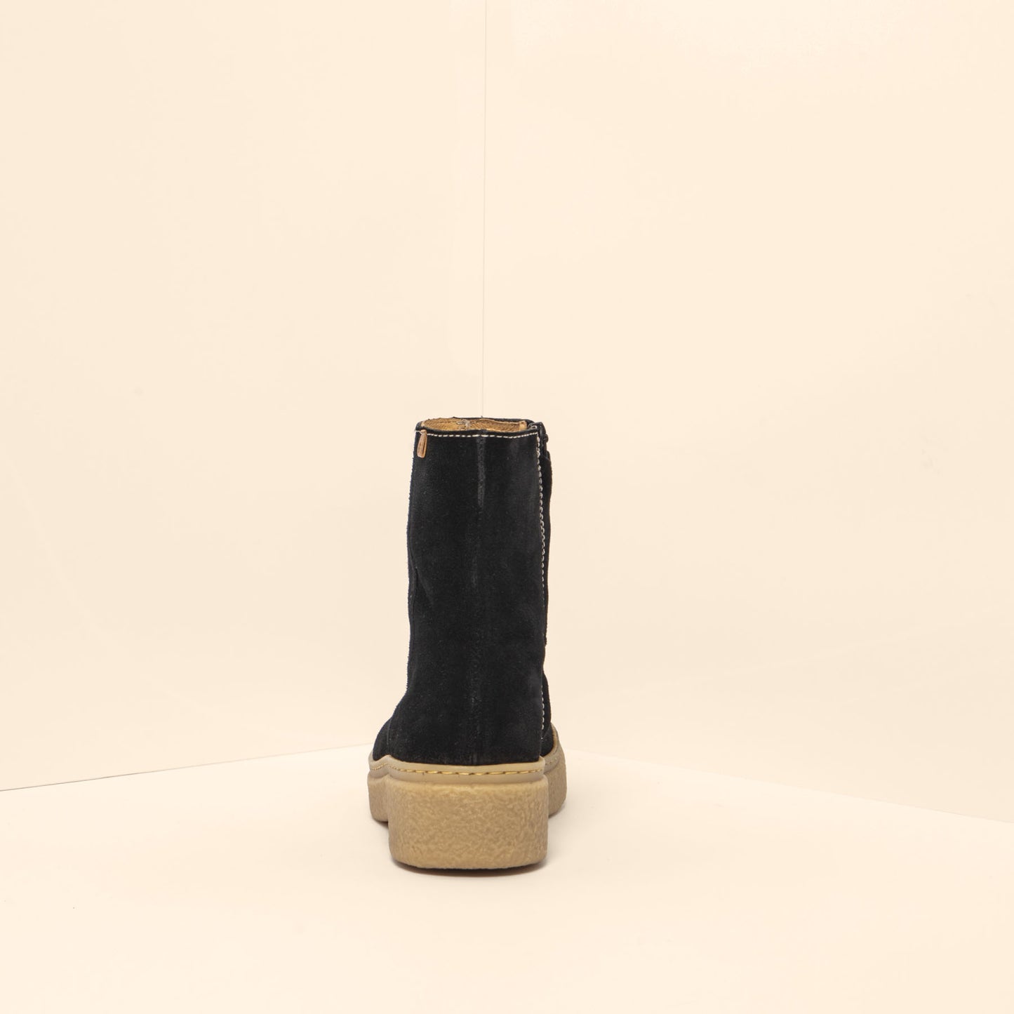 gid://shopify/Product/15700138688844_5