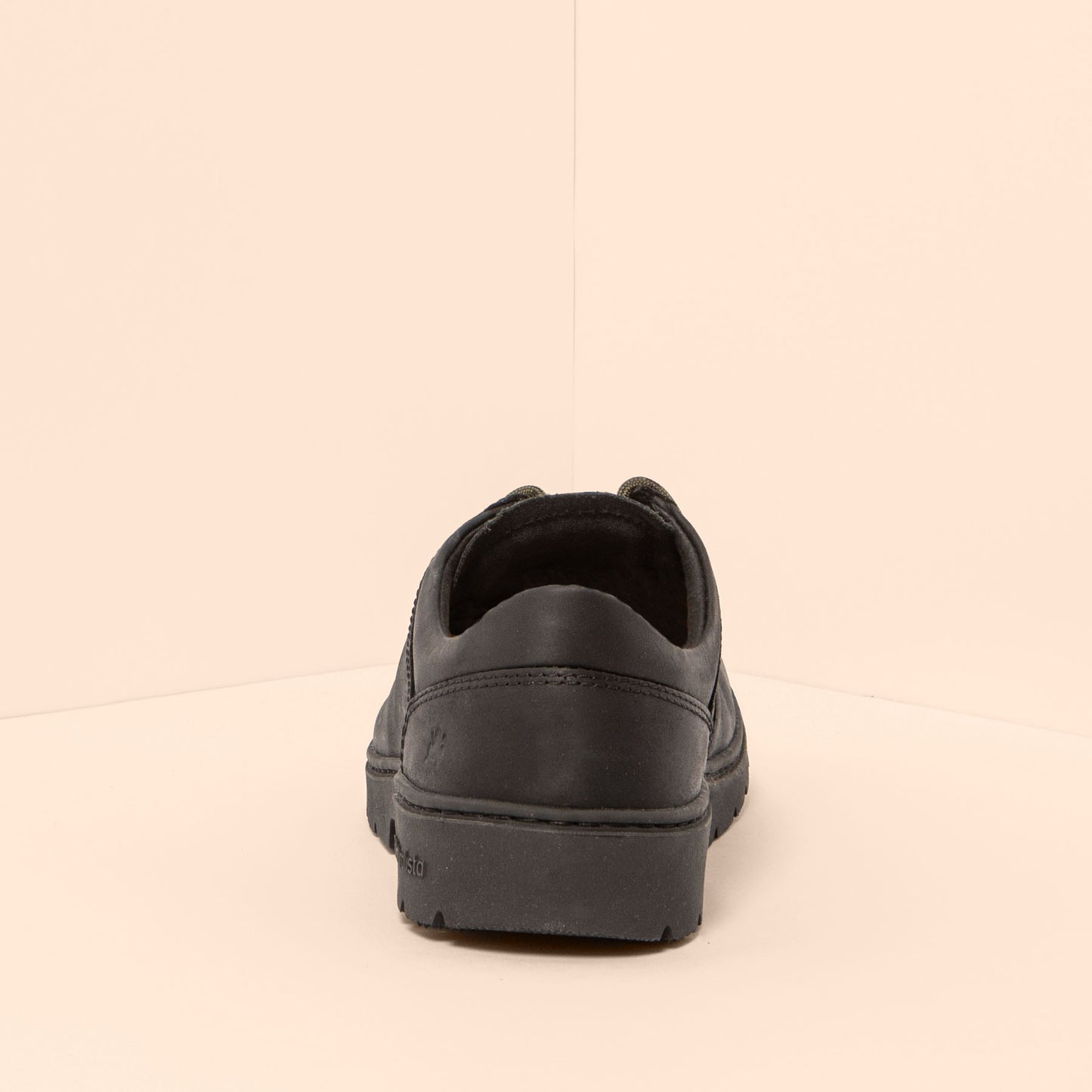 gid://shopify/Product/15700755841356_5