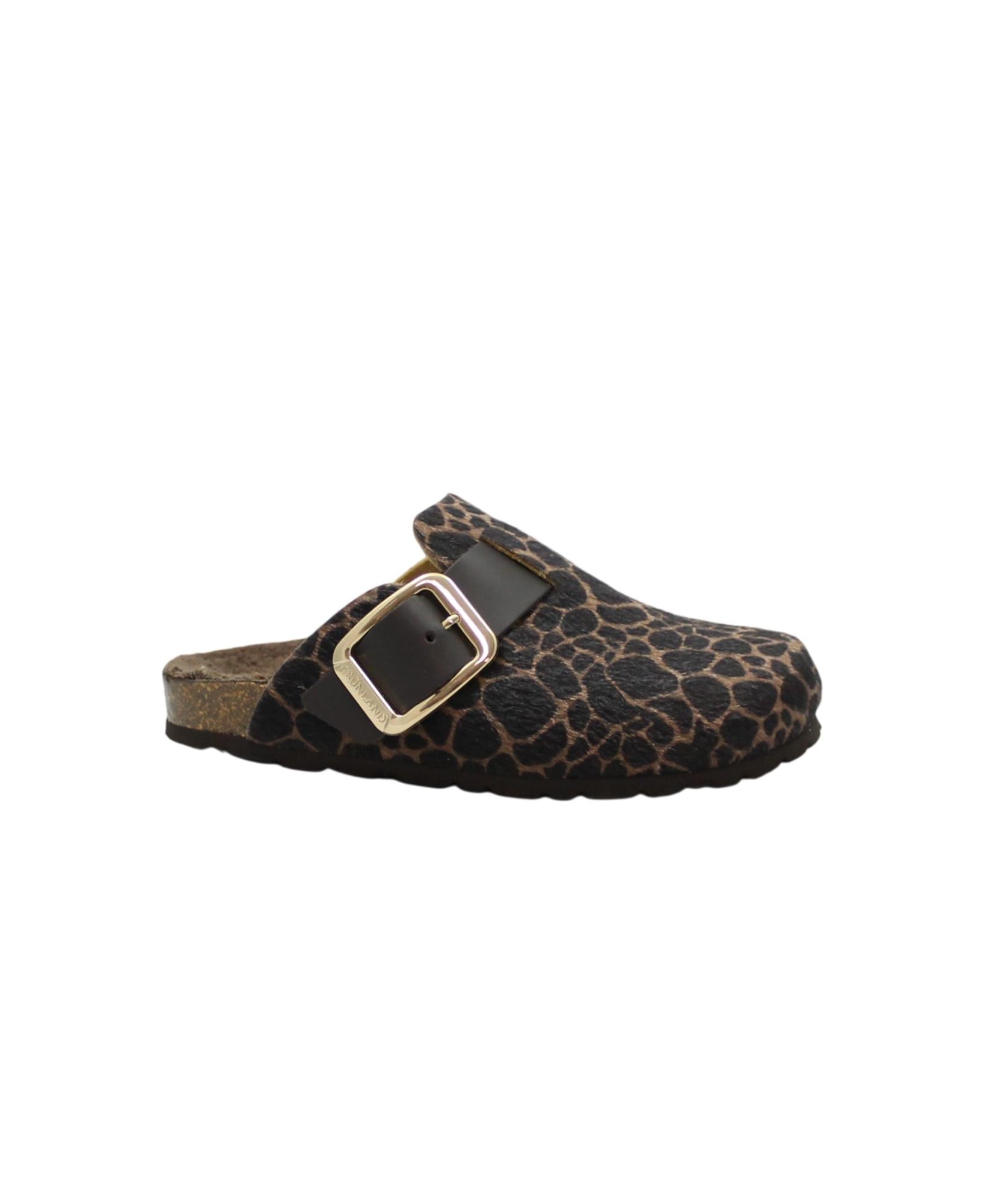 gid://shopify/Product/16045733642572_1
