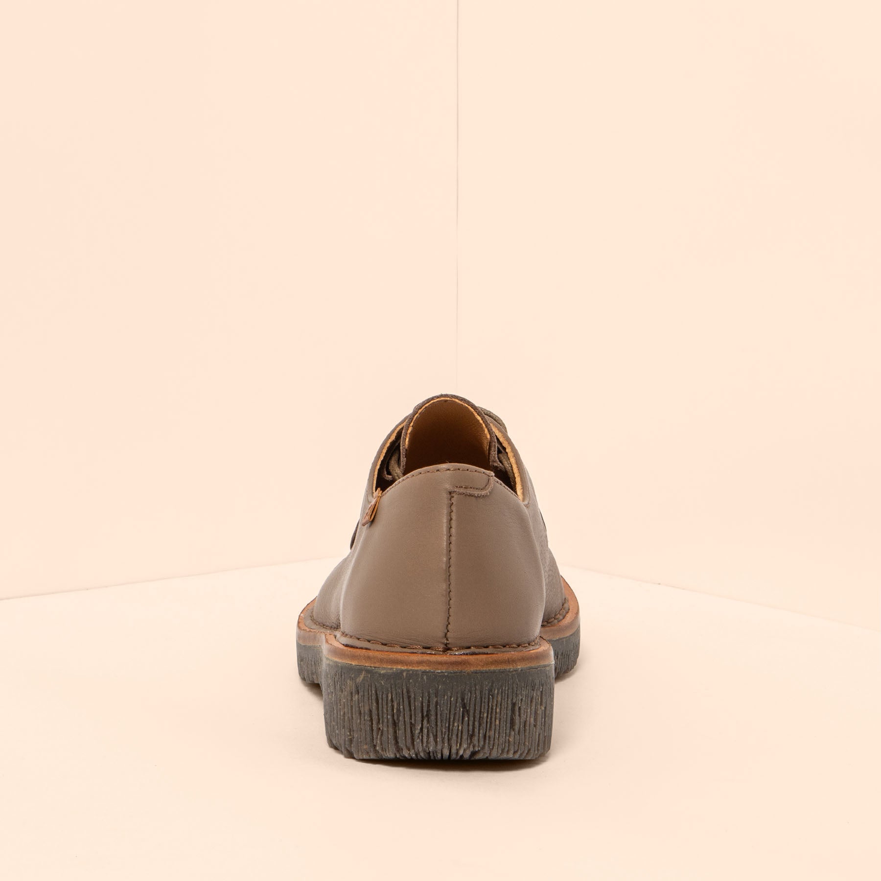 gid://shopify/Product/15700838711628_5