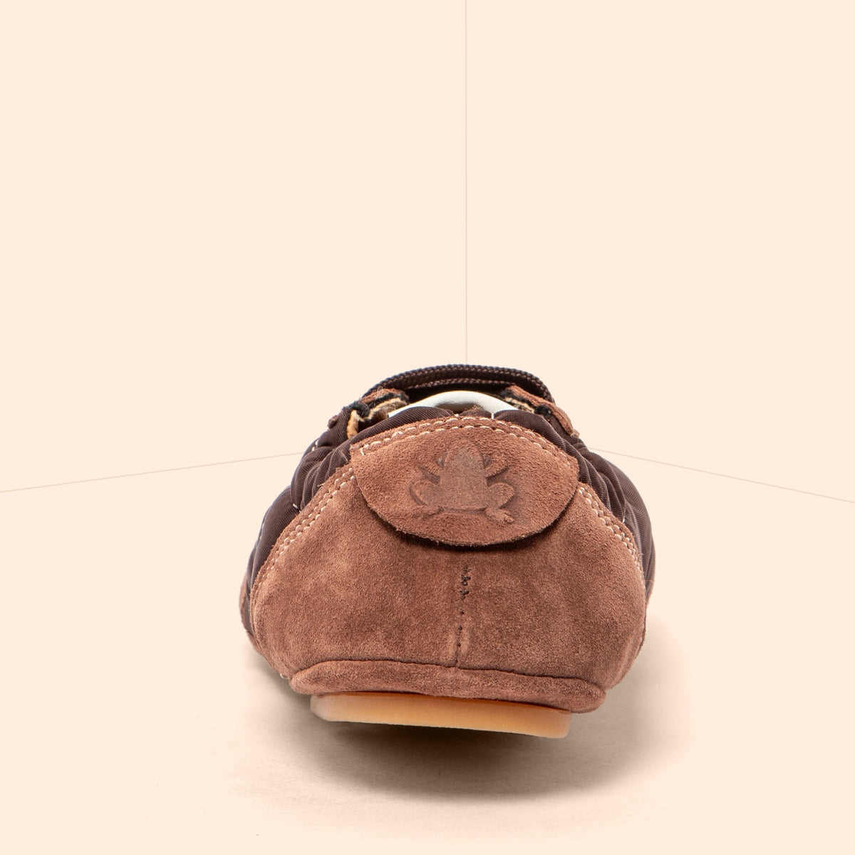 gid://shopify/Product/16124789850444_5
