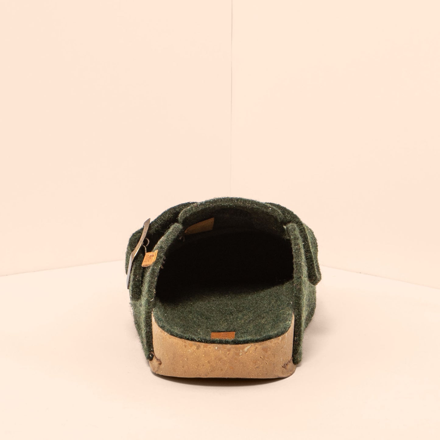 gid://shopify/Product/15699635011916_5