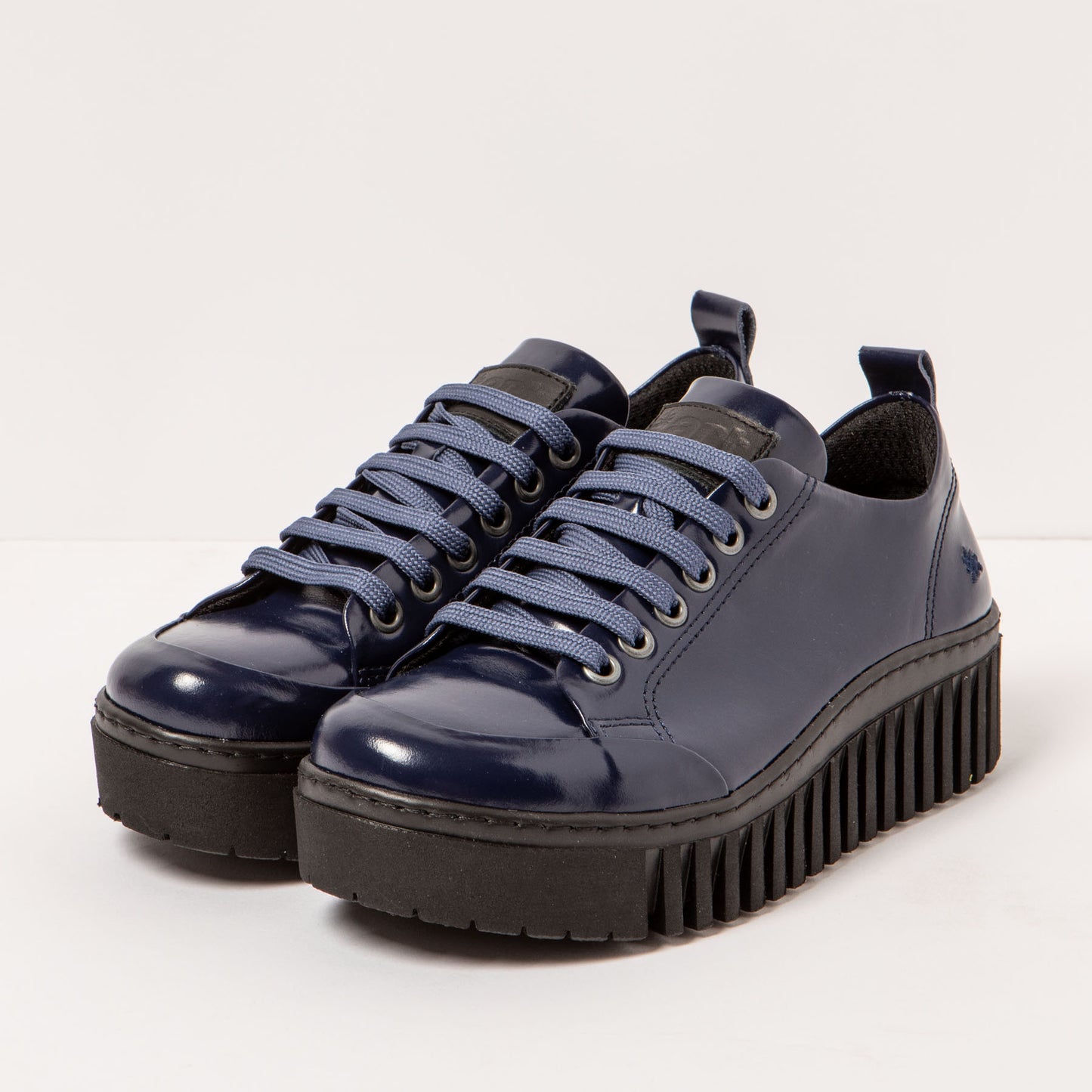 gid://shopify/Product/15694084604236_2