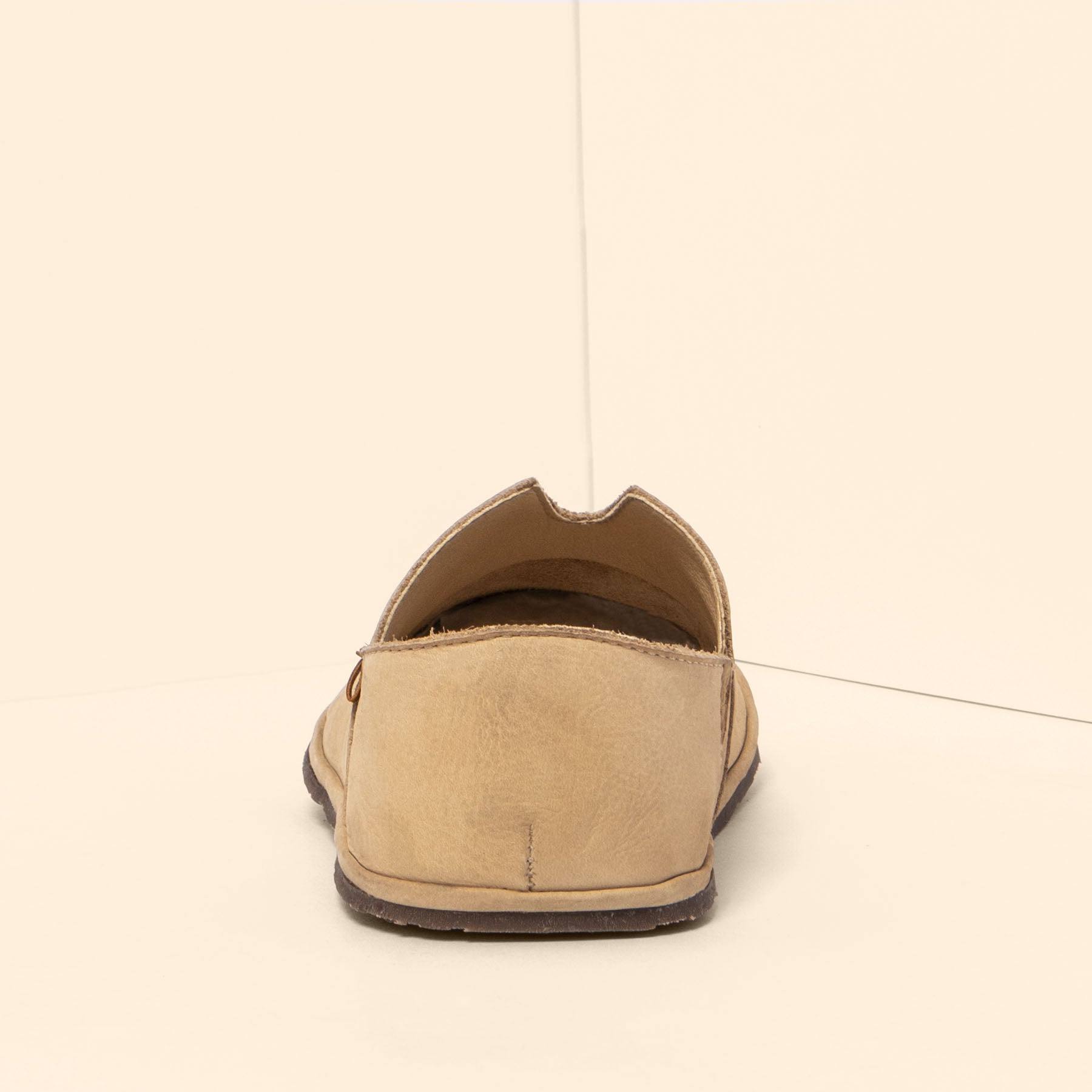 gid://shopify/Product/15700429734220_5