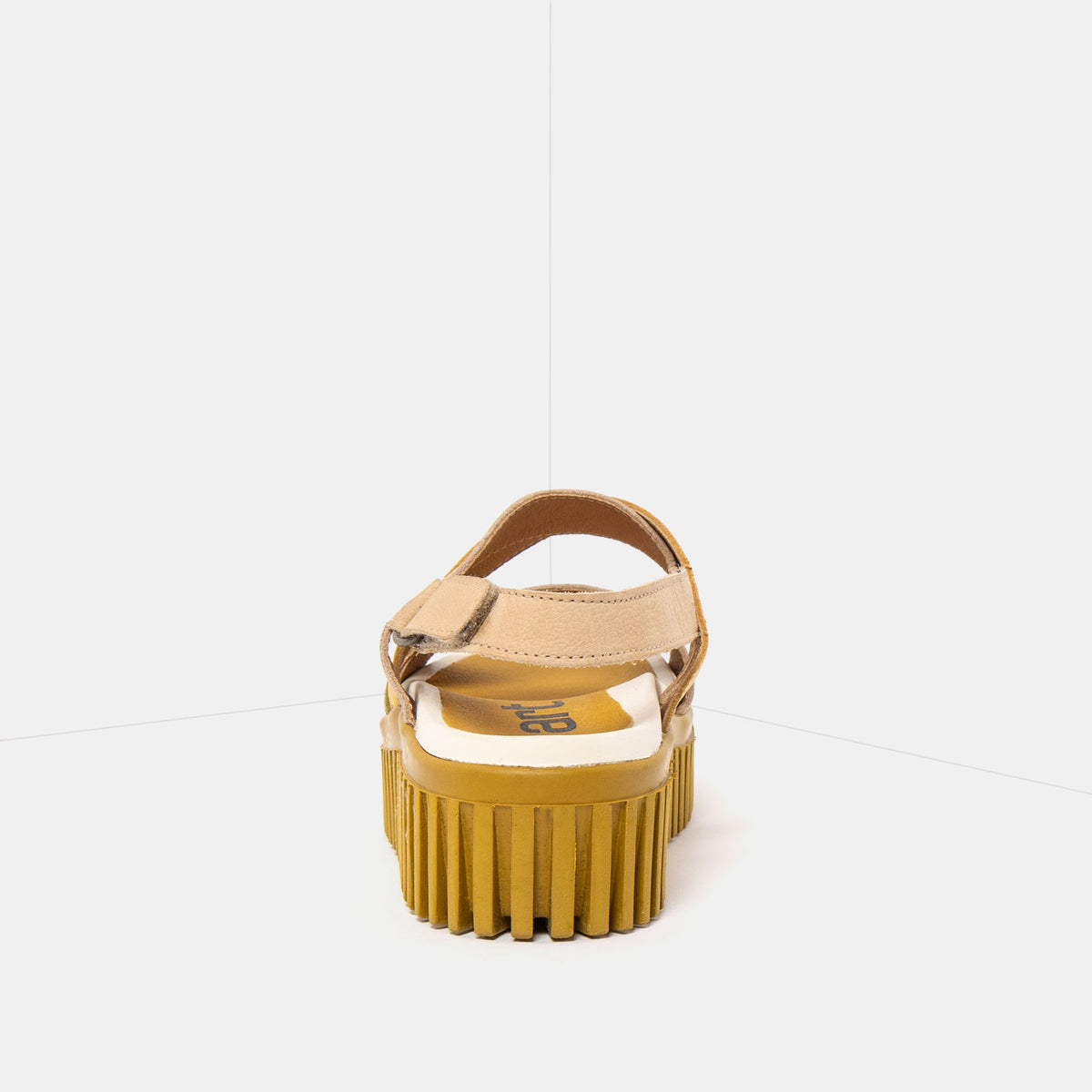 gid://shopify/Product/16172952191308_5