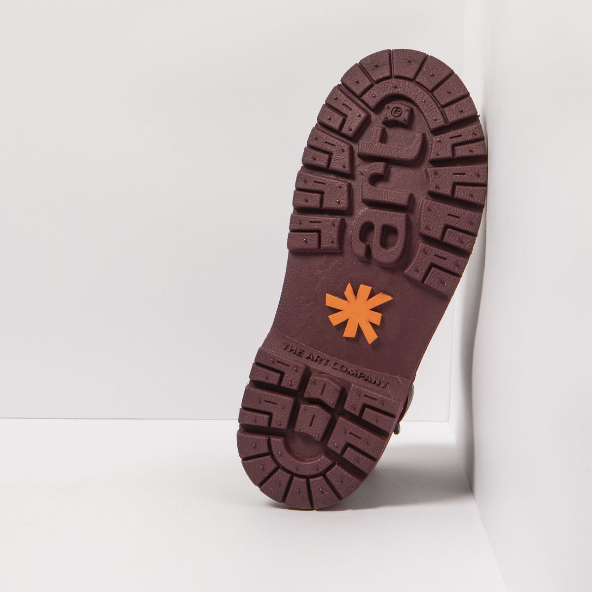 gid://shopify/Product/16171559682380_3
