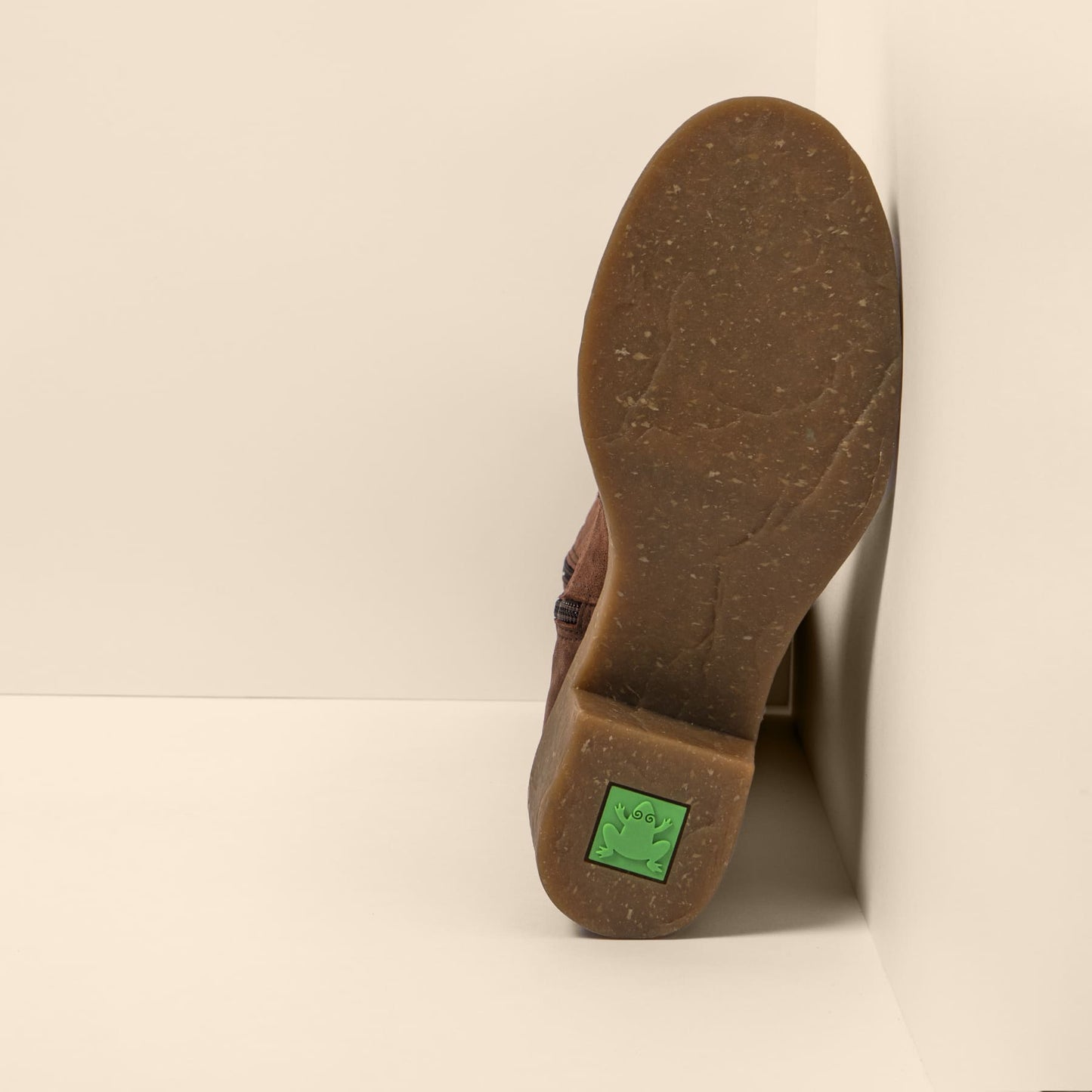 gid://shopify/Product/15791511961932_6