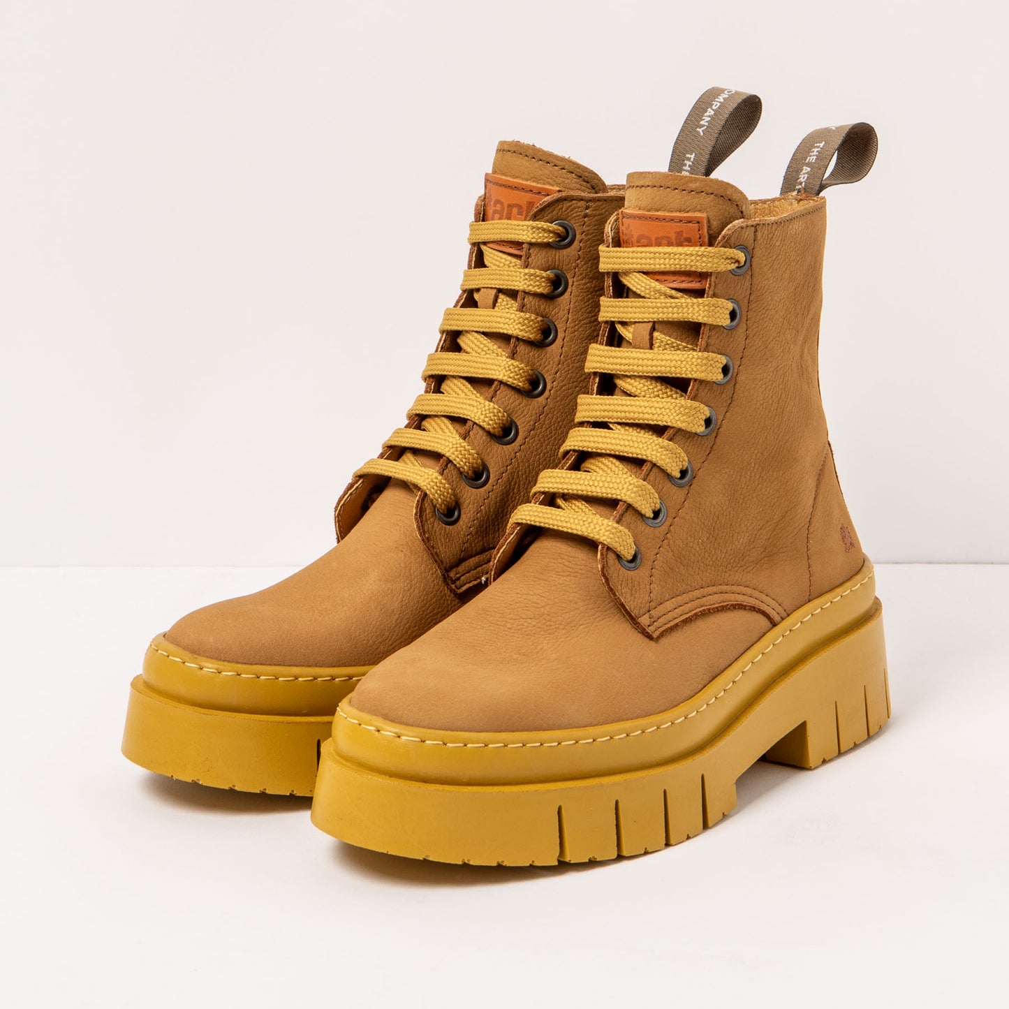 gid://shopify/Product/15694342127948_2
