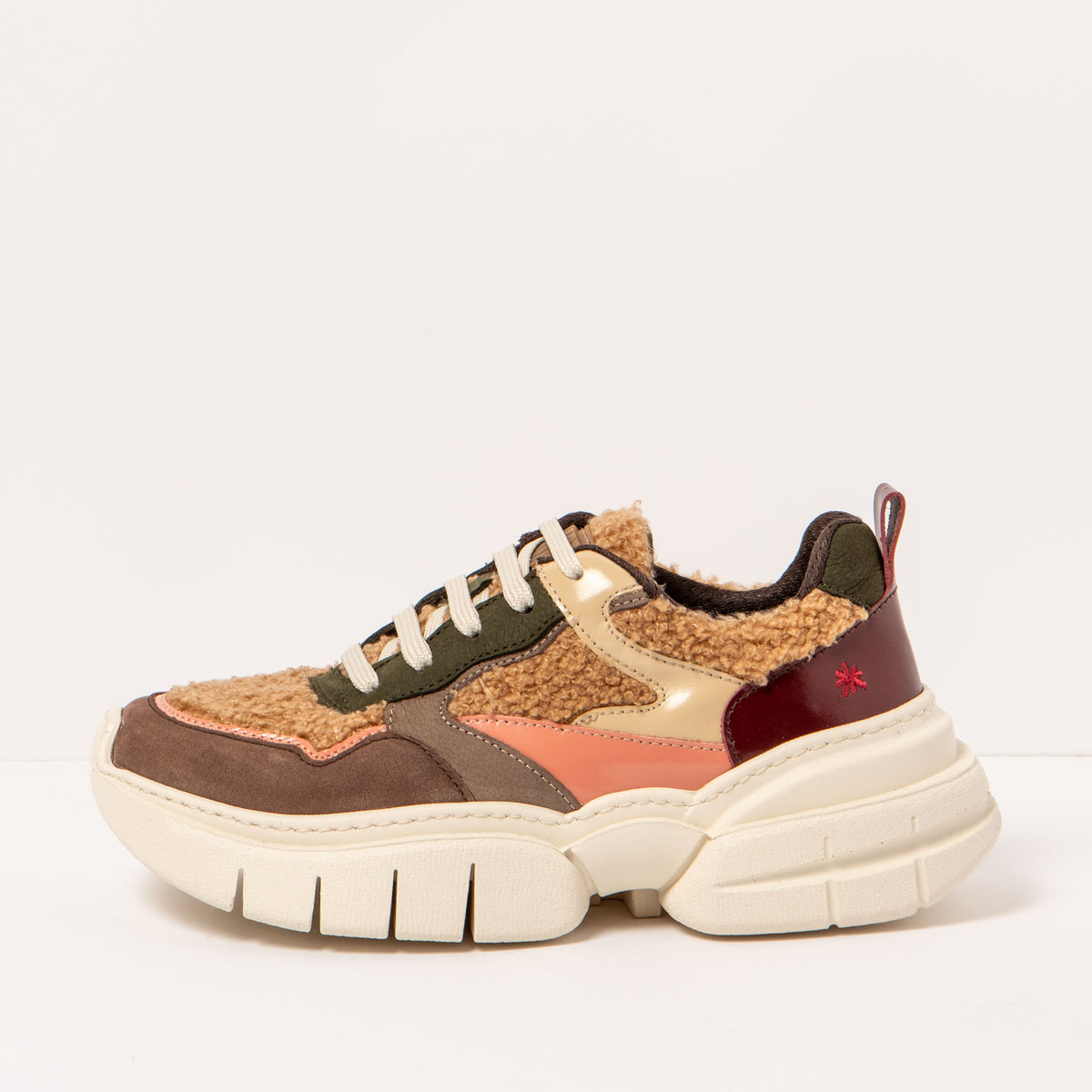 gid://shopify/Product/16172479676748_1